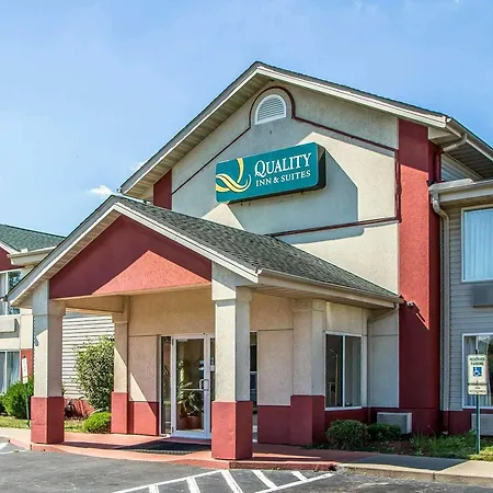 Quality Inn & Suites Middletown - Franklin